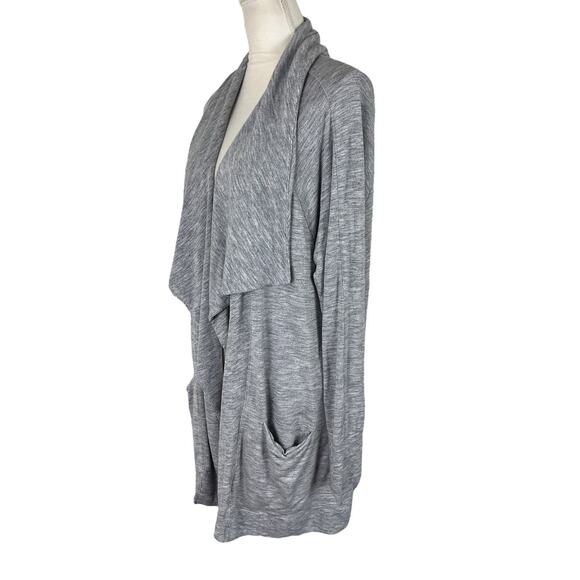Athleta Studio Wrap Heather Gray Cardigan Sweater Waterfall Pockets Size XL - Picture 5 of 7
